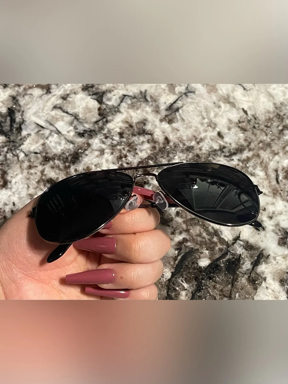 Send offer to me Men & Women’s Luxurious Black Aviator Sunglasses Black Frame